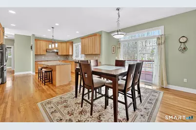 1 Bramble Trail, Newtown, CT 06470 - Photo 8