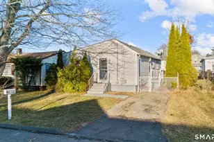 7 Ipswich St, West Haven, CT 06516 - Photo 1