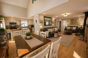 18 N Lake Shore Dr, Brookfield, CT 06804 - Photo 16
