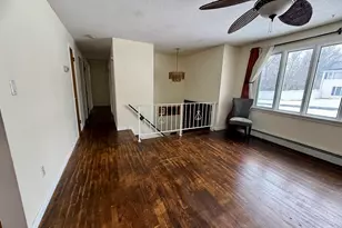 225 Stonecrest Dr, Bristol, CT 06010 - Photo 10