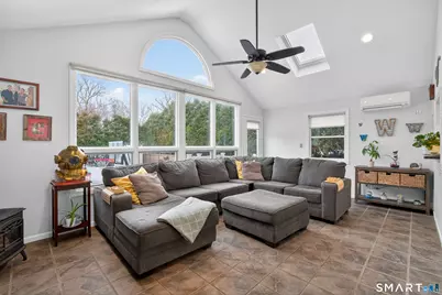 8 Hickory Drive, Montville, CT 06370 - Photo 8