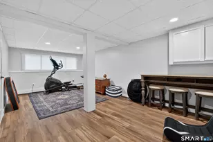 8 Hickory Dr, Montville, CT 06370 - Photo 26