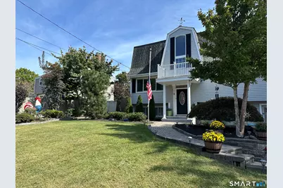 8 Hickory Drive, Montville, CT 06370 - Photo 1