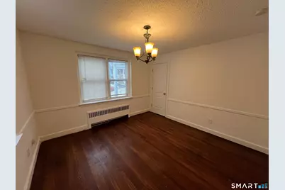 100 Lorraine Street, Bridgeport, CT 06604 - Photo 6