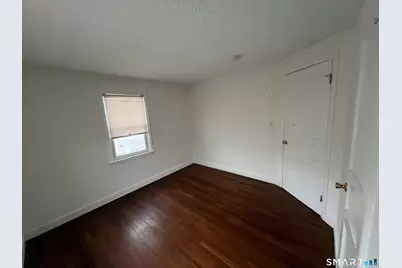 100 Lorraine Street, Bridgeport, CT 06604 - Photo 18