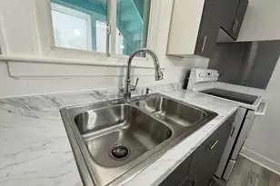 8 Garden St, Naugatuck, CT 06770 - Photo 6