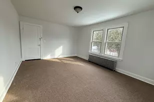 8 Garden St, Naugatuck, CT 06770 - Photo 12