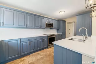 36 Heritage Circle, Southbury, CT 06488 - Photo 4