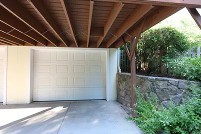 2 Oak Street #Upper, Westport, CT 06880 - Photo 14