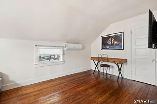 263 Seymour Rd, Woodbridge, CT 06525 - Photo 8