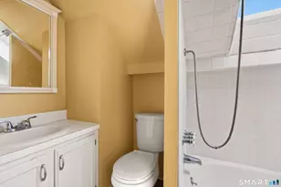 263 Seymour Rd, Woodbridge, CT 06525 - Photo 10