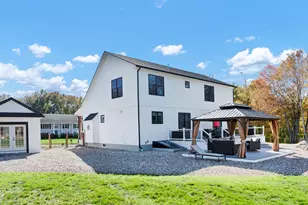 126 Harvard Pl, Burlington, CT 06013 - Photo 32