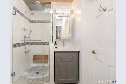 71 Heming Way, Stamford, CT 06903 - Photo 32