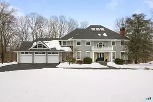 71 Heming Way, Stamford, CT 06903 - Photo 2