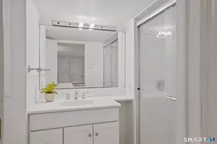 29 Waterbury Ave, Stamford, CT 06902 - Photo 20