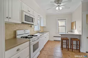 29 Waterbury Ave, Stamford, CT 06902 - Photo 10