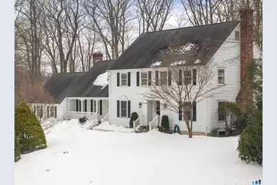 7 Hadley Drive, Avon, CT 06001 - Photo 2