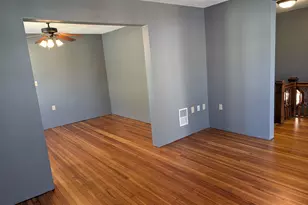 37 Elm St, East Haven, CT 06512 - Photo 6