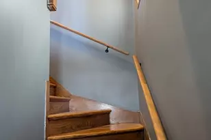 37 Elm St, East Haven, CT 06512 - Photo 2