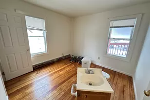 60 Tariff St, Enfield, CT 06082 - Photo 10