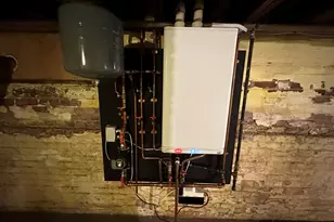 60 Tariff St, Enfield, CT 06082 - Photo 14