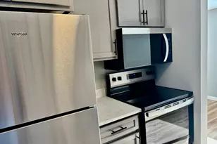 126 Triangle St, Danbury, CT 06810 - Photo 4