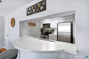 127 Greyrock Pl, Stamford, CT 06901 - Photo 8