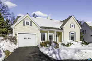 41 Grassy Hill Rd, Farmington, CT 06032 - Photo 2