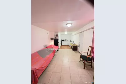 121 Willow Street, Meriden, CT 06450 - Photo 28