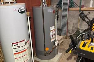 121 Willow St, Meriden, CT 06450 - Photo 32