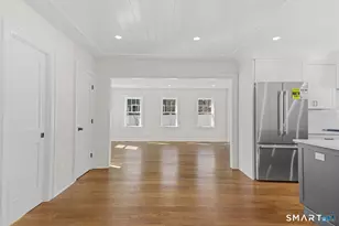 279 Spruce St, Fairfield, CT 06890 - Photo 10