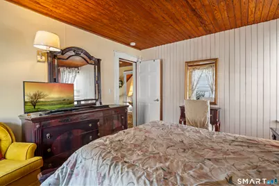 94 Neptune Avenue, New London, CT 06320 - Photo 24