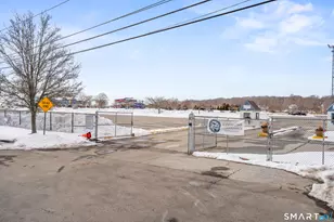 94 Neptune Ave, New London, CT 06320 - Photo 36