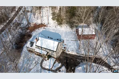 14 Dinglebrook Lane, Newtown, CT 06470 - Photo 2