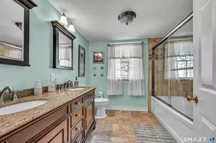 14 Dinglebrook Ln, Newtown, CT 06470 - Photo 36