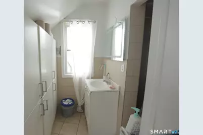 80 Collins Street, New Britain, CT 06051 - Photo 12