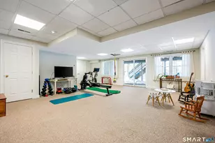 43 Phillips Ln, Darien, CT 06820 - Photo 18