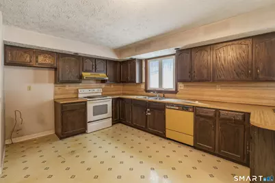 214 Woodfield Crossing, Rocky Hill, CT 06067 - Photo 8