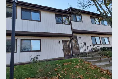 27 Crows Nest Lane #6D, Danbury, CT 06810 - Photo 2