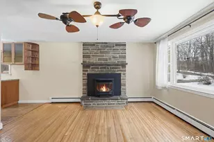 394 Cherry Ln, Montville, CT 06370 - Photo 14