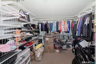 578 Beechmont Ave, Bridgeport, CT 06606 - Photo 12