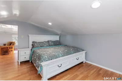 578 Beechmont Avenue, Bridgeport, CT 06606 - Photo 20