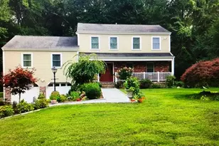 133 Musket Ridge Rd, Norwalk, CT 06850 - Photo 1