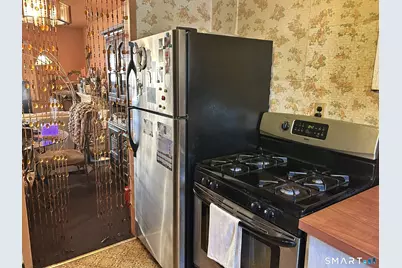 2 Camelot Drive #4, Bloomfield, CT 06002 - Photo 6