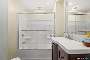 801 Pequot Ave, New London, CT 06320 - Photo 10