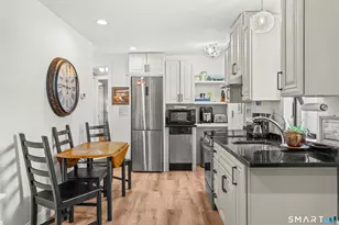 801 Pequot Ave, New London, CT 06320 - Photo 12