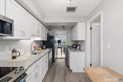 91 Highland Road #91, Stamford, CT 06902 - Photo 4