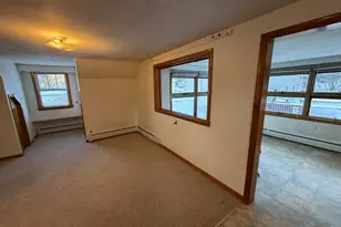 183 Melbourne St, Naugatuck, CT 06770 - Photo 4