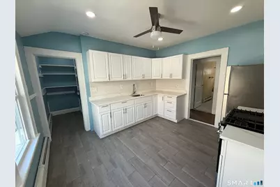 1921 North Avenue, Bridgeport, CT 06604 - Photo 2