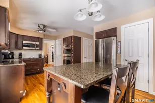 2 Cardinal Ln, New Milford, CT 06776 - Photo 10